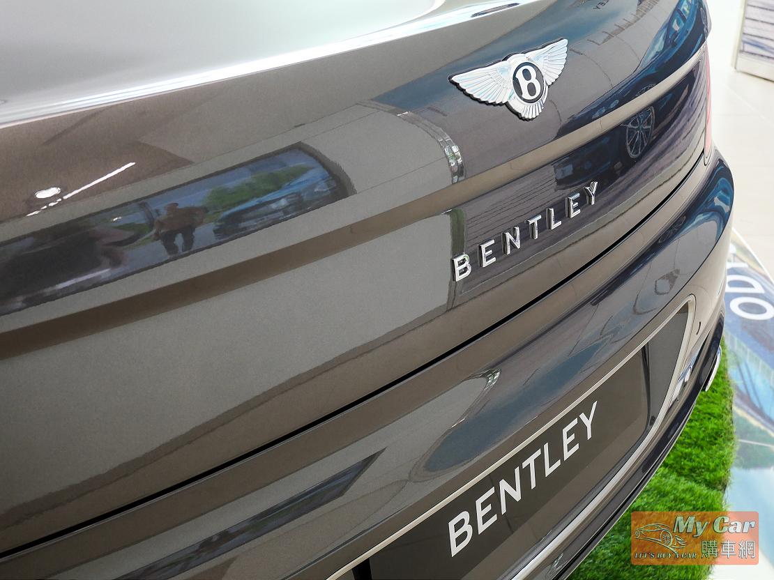 bentley 220901 17 W1110