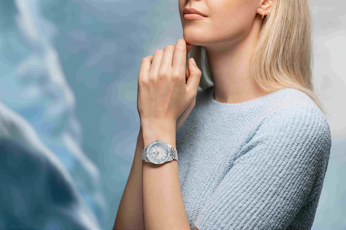 swatchgroup 250818 2 W1110