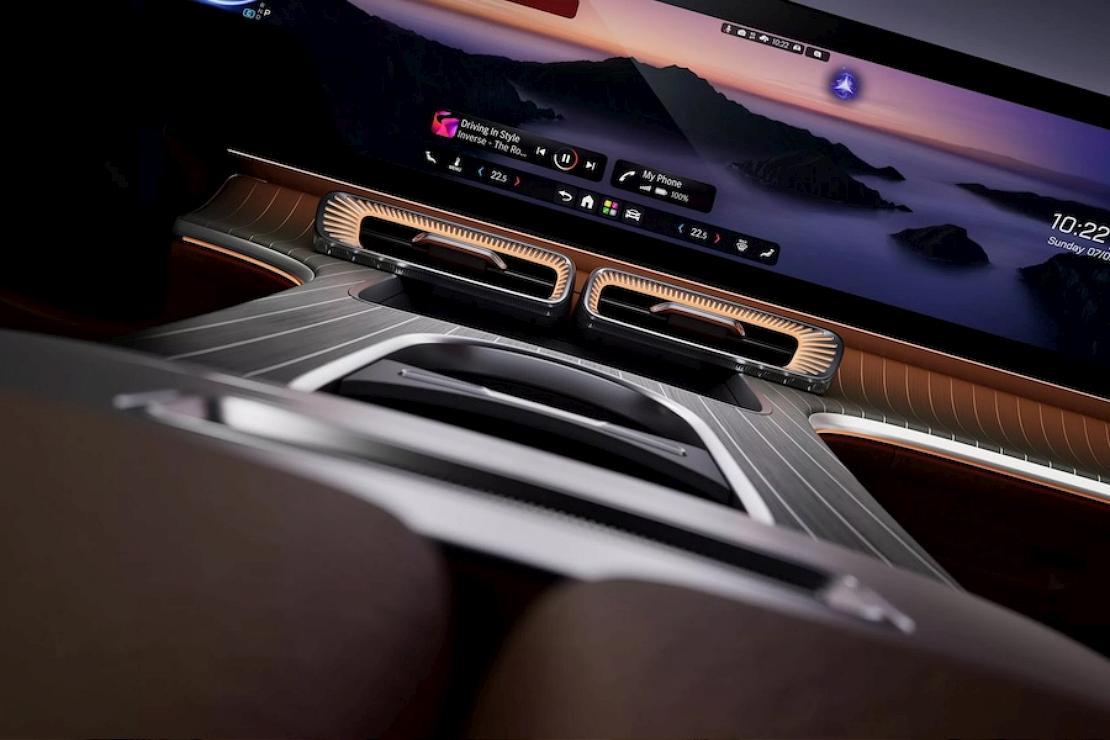 MercedesBenz 250930 3 W1110