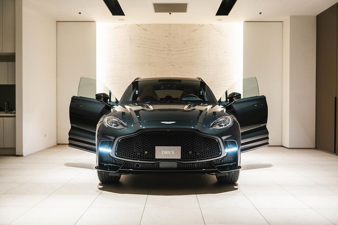 astonmartin 260326 10 1 W1110