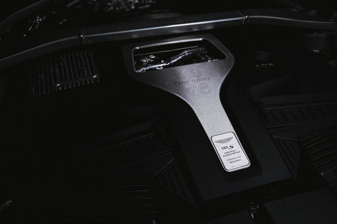 astonmartin 260326 2 W1110