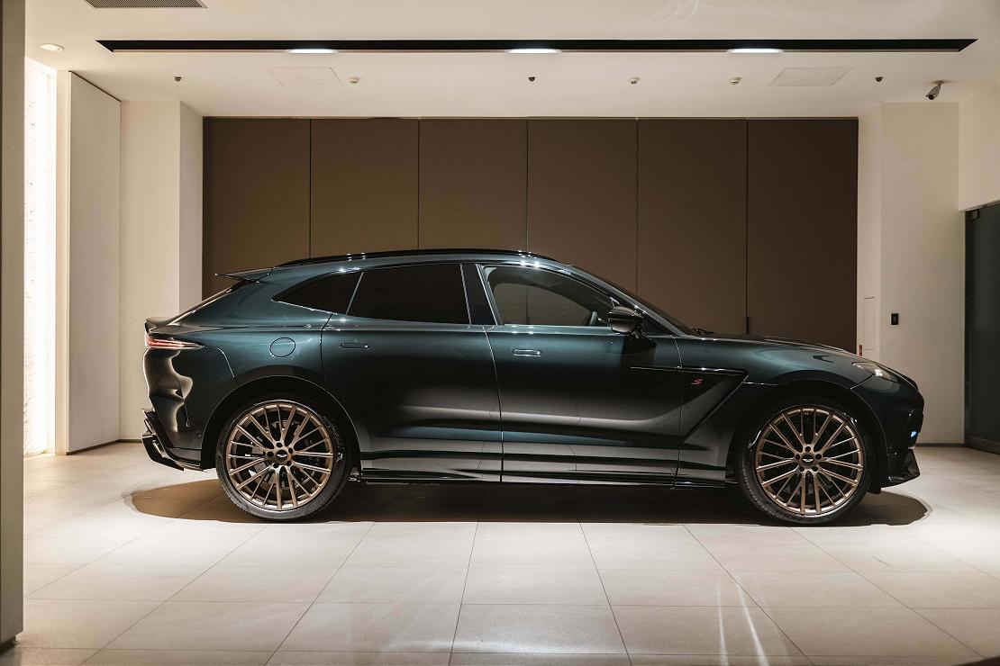 astonmartin 260326 7 W1110